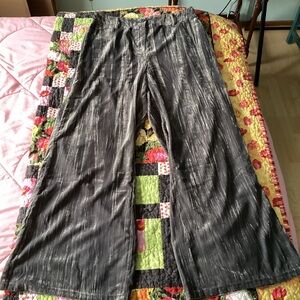 BiBi Velvet Textured Gray Pants